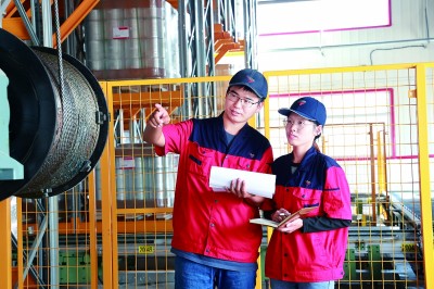 盛夏逐“綠”行——山東推動綠色低碳高質(zhì)量發(fā)展先行區(qū)建設(shè)的實(shí)踐探索 盛夏逐“綠”行——山東推動綠色低碳高質(zhì)量發(fā)展先行區(qū)建設(shè)的實(shí)踐探索